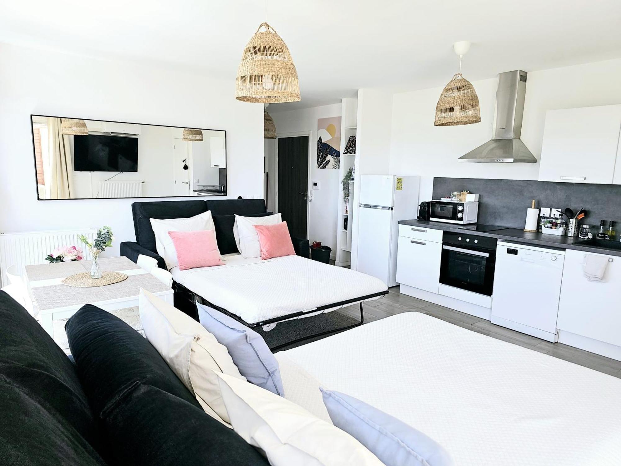 Lakeside Provence - Appartement Classe 4 Etoiles, Vue Sur Le Lac, Parking Sous-Sol, Double Clim Monteux Exterior photo
